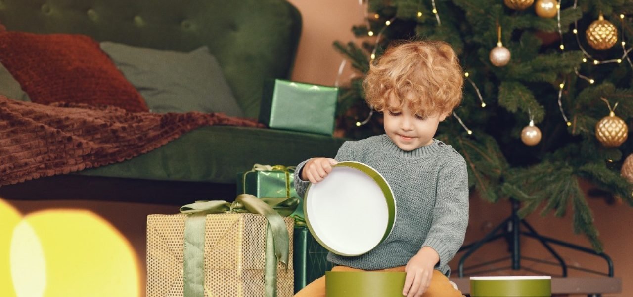 Montessori Christmas Gifts for a 4-Year-Old in a Small House or Apartment